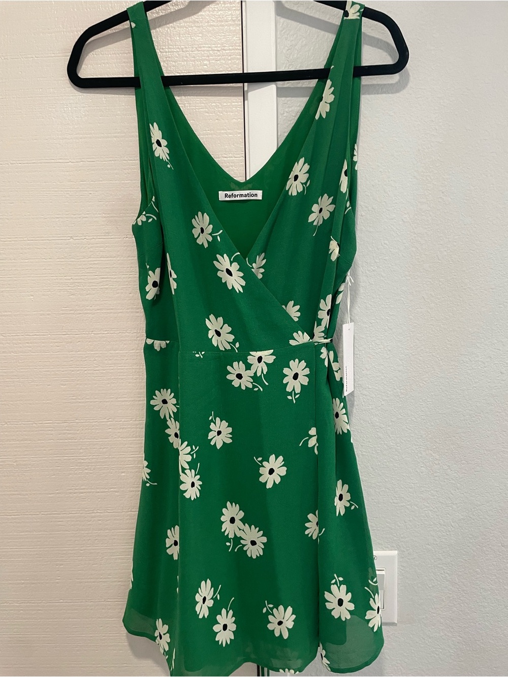NWT Reformation V-Neck Mini Wrap Dress Large
